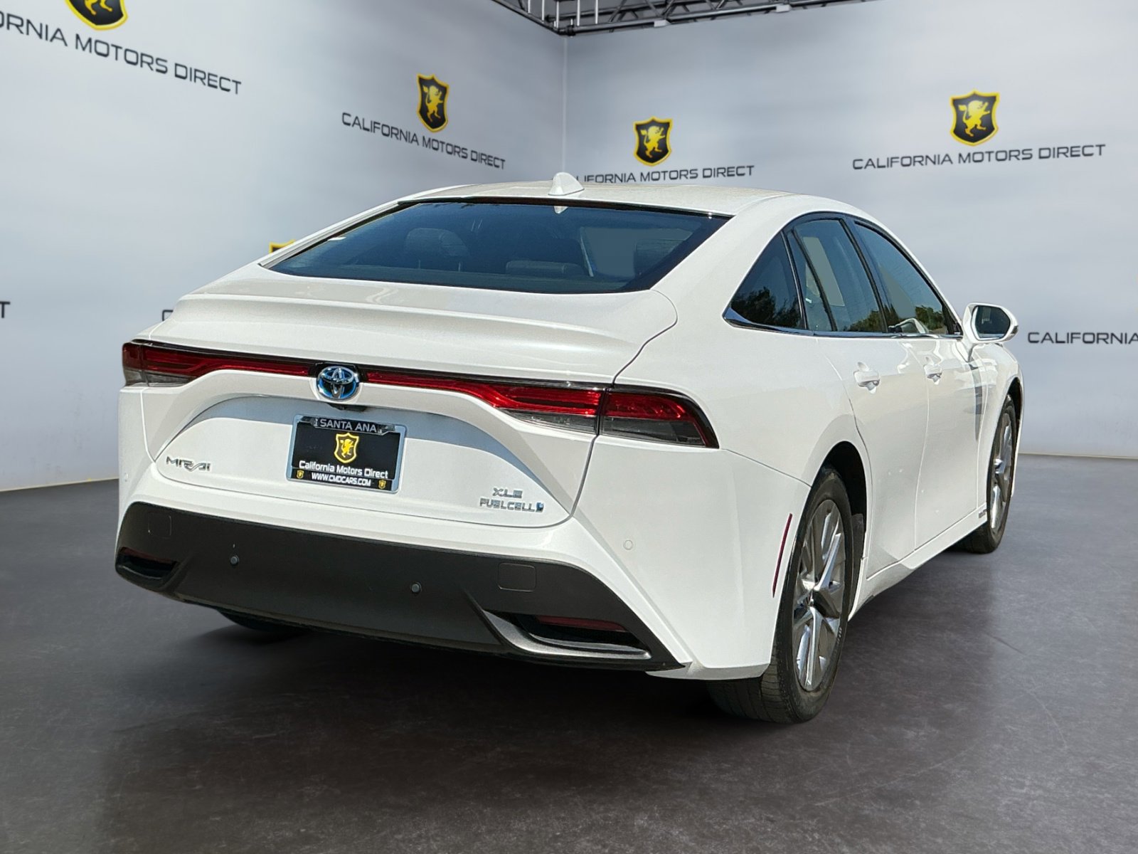 Used 2021 Toyota Mirai XLE w/ Advanced Technology Package image 5