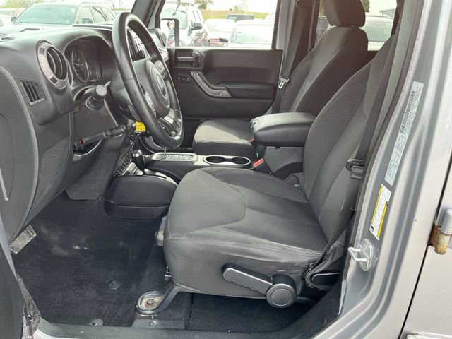 Used 2015 Jeep Wrangler Unlimited Sport w/ Quick Order Package 24S AWD/4WD image 15