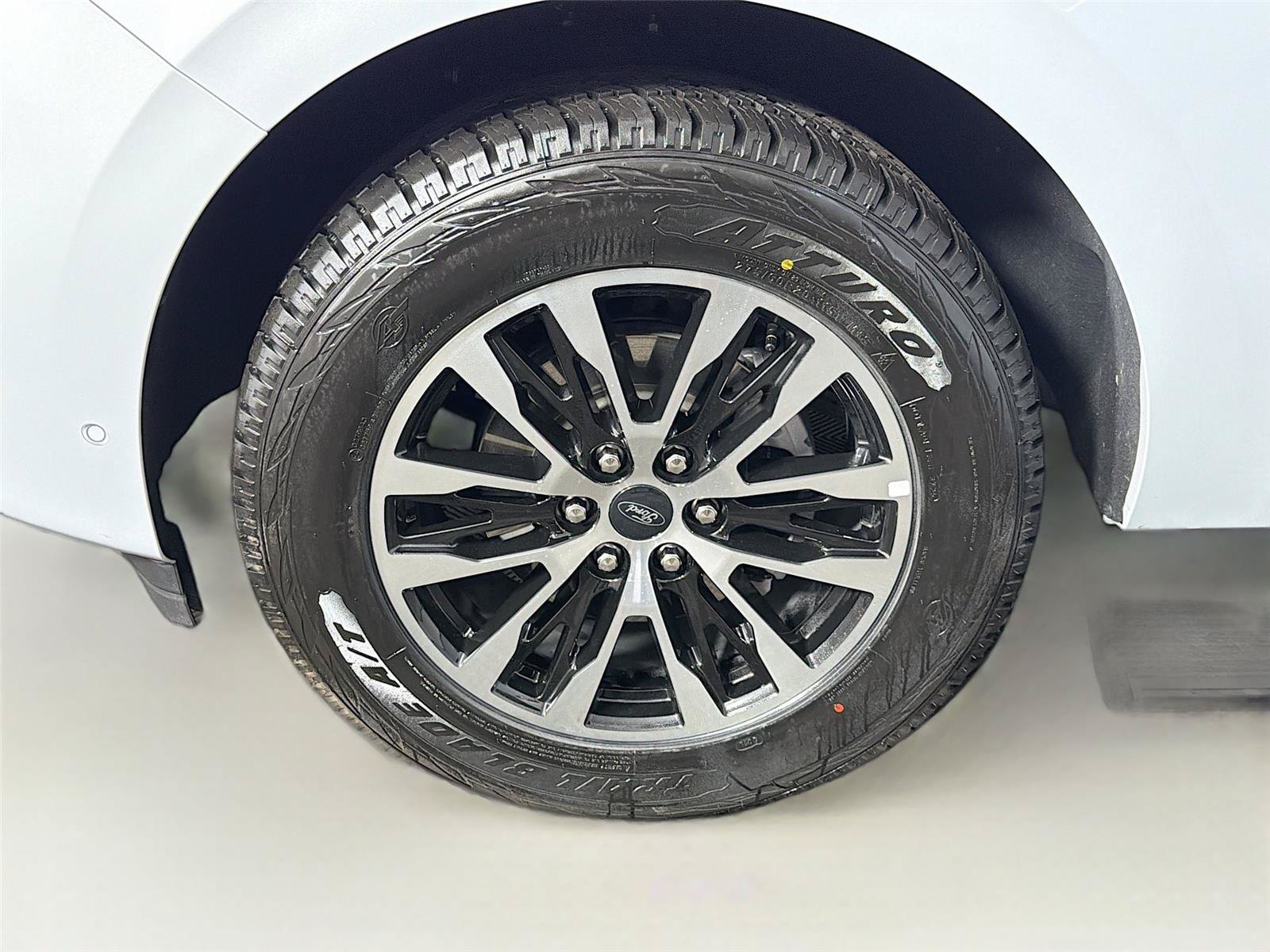 Used 2025 Ford Expedition Platinum AWD/4WD image 34