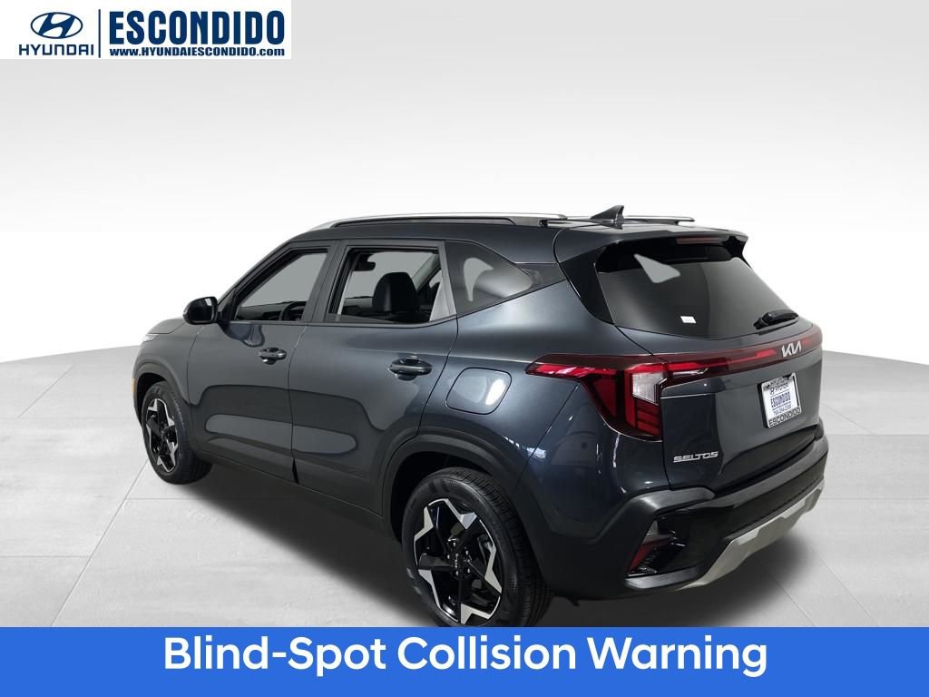 Used 2025 Kia Seltos S image 4
