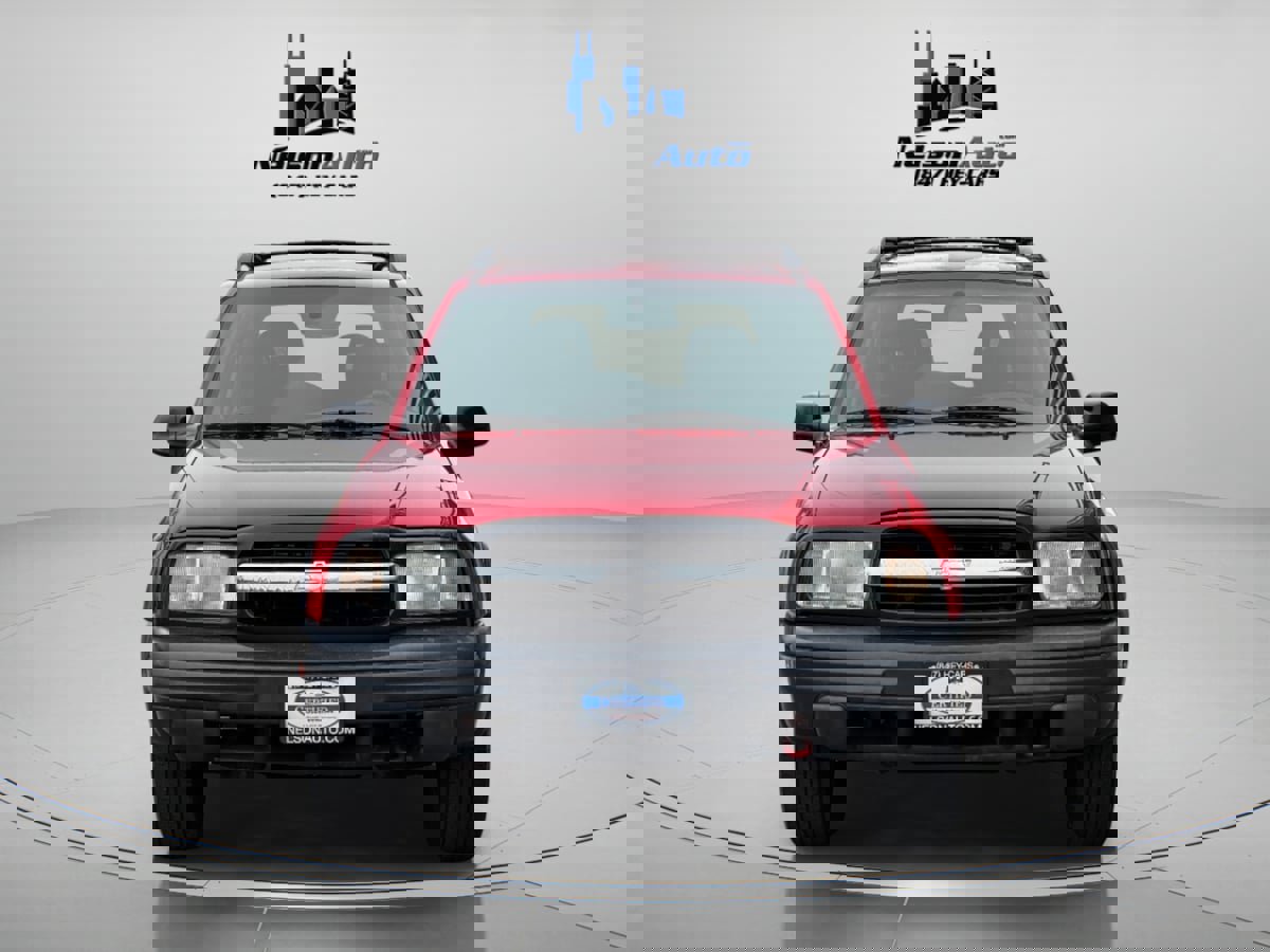 Used 2002 Chevrolet Tracker ZR2 image 12