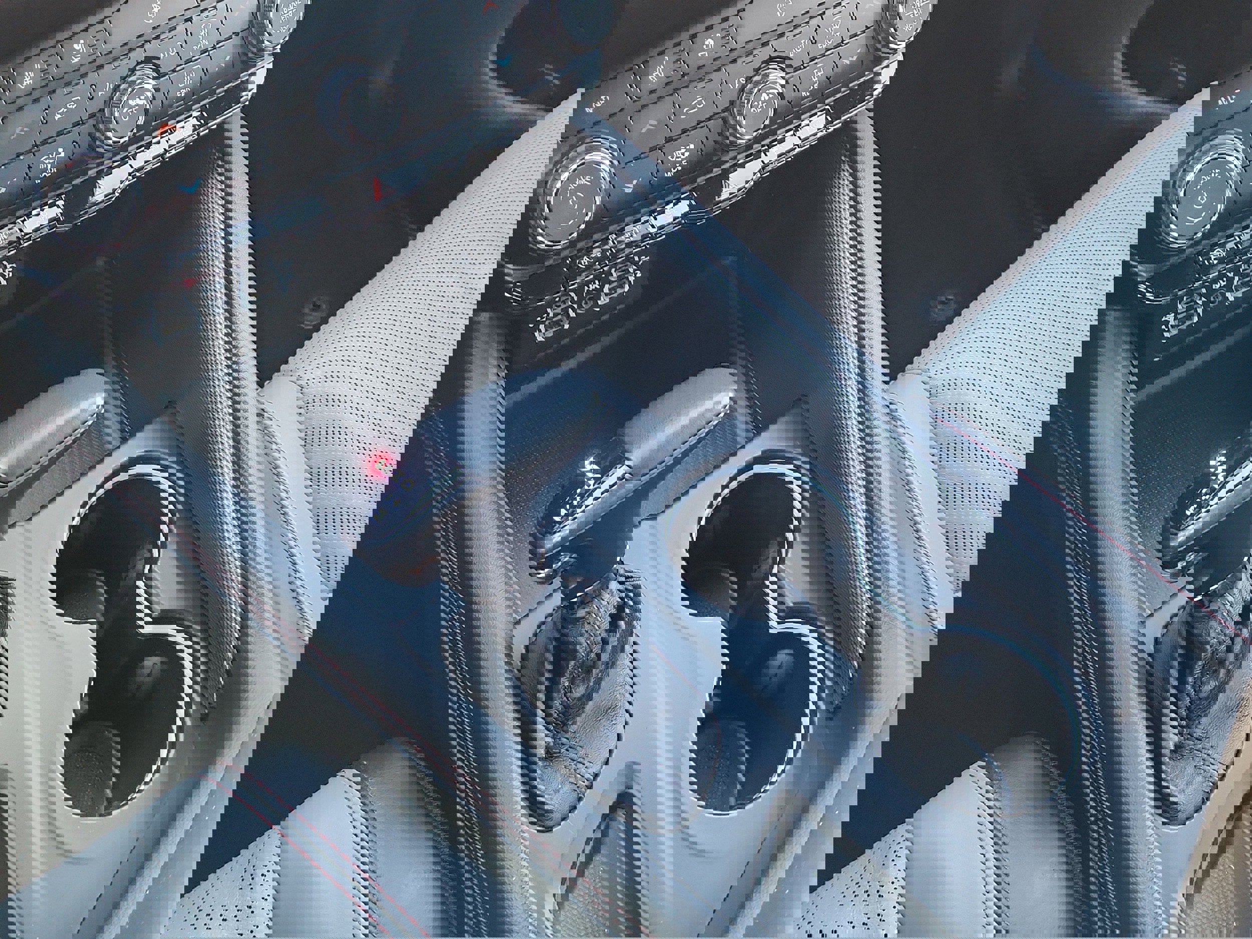 Used 2024 Dodge Durango GT image 25