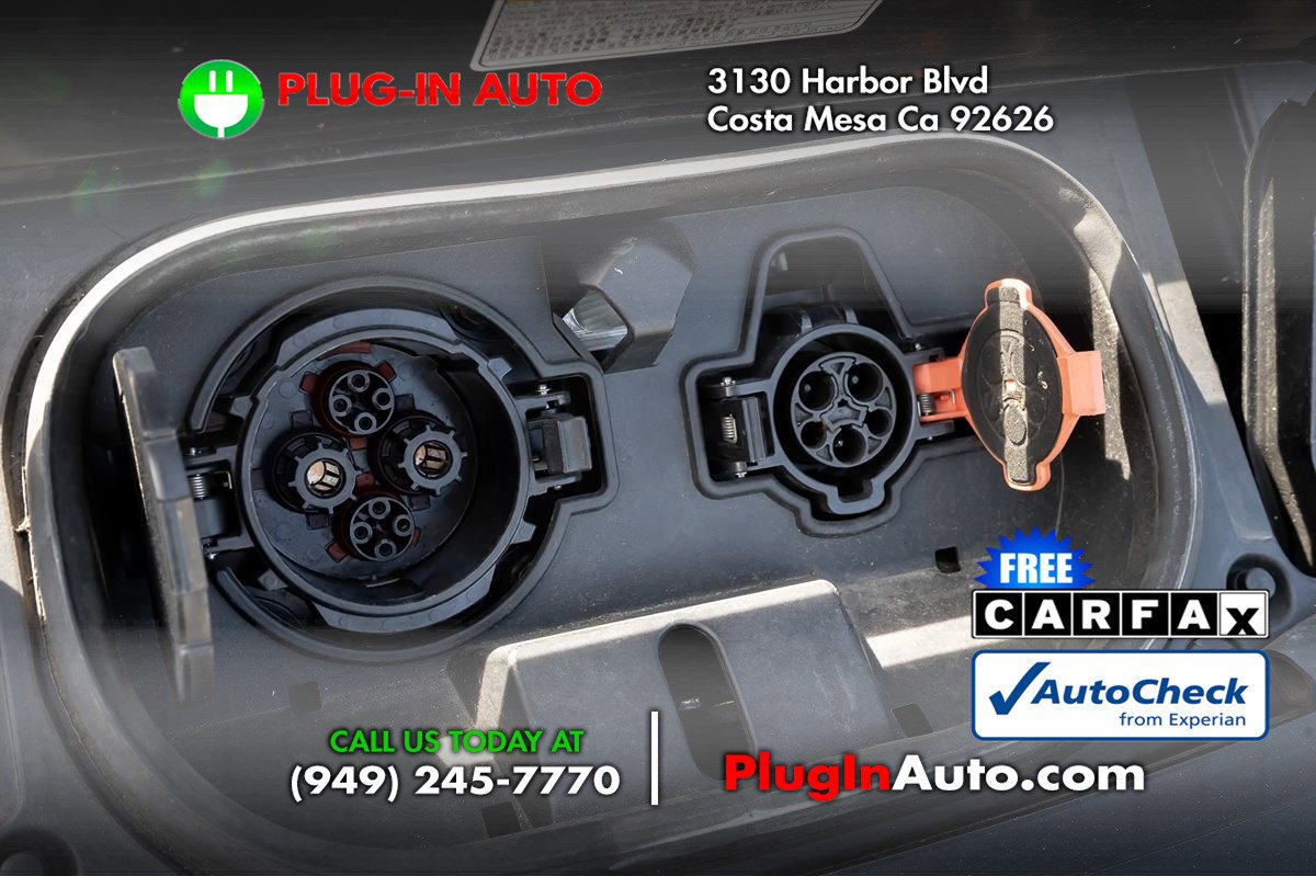 Used 2018 Nissan Leaf SL w/ SL Technology Package image 12