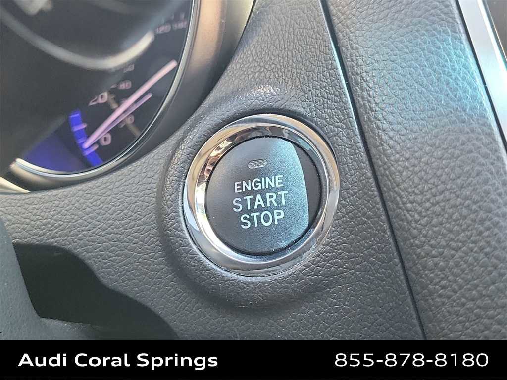 Used 2019 Subaru Outback 3.6R Touring image 19