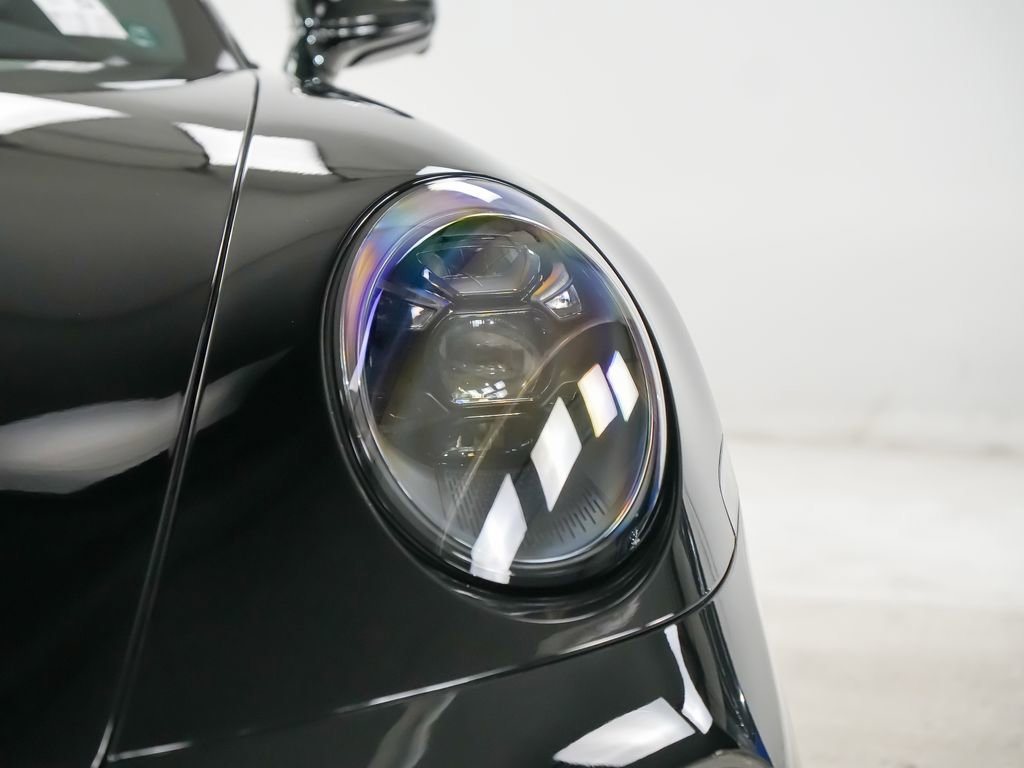Certified 2024 Porsche 911 Turbo image 7