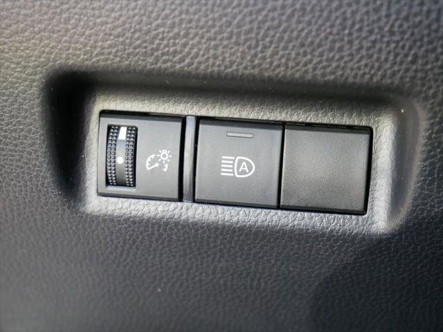 Certified 2021 Toyota RAV4 XLE image 29