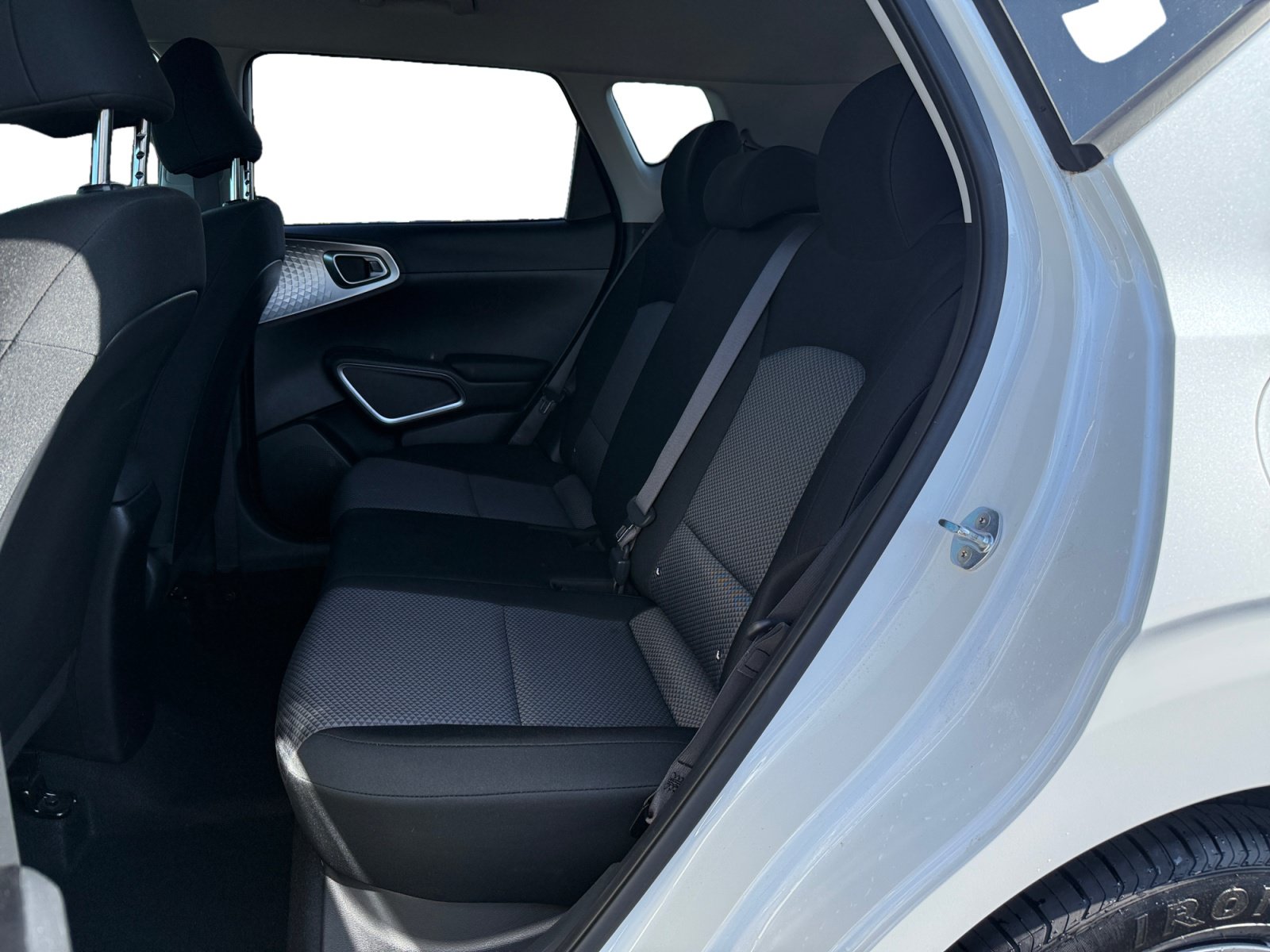 Certified 2023 Kia Soul LX FWD image 16