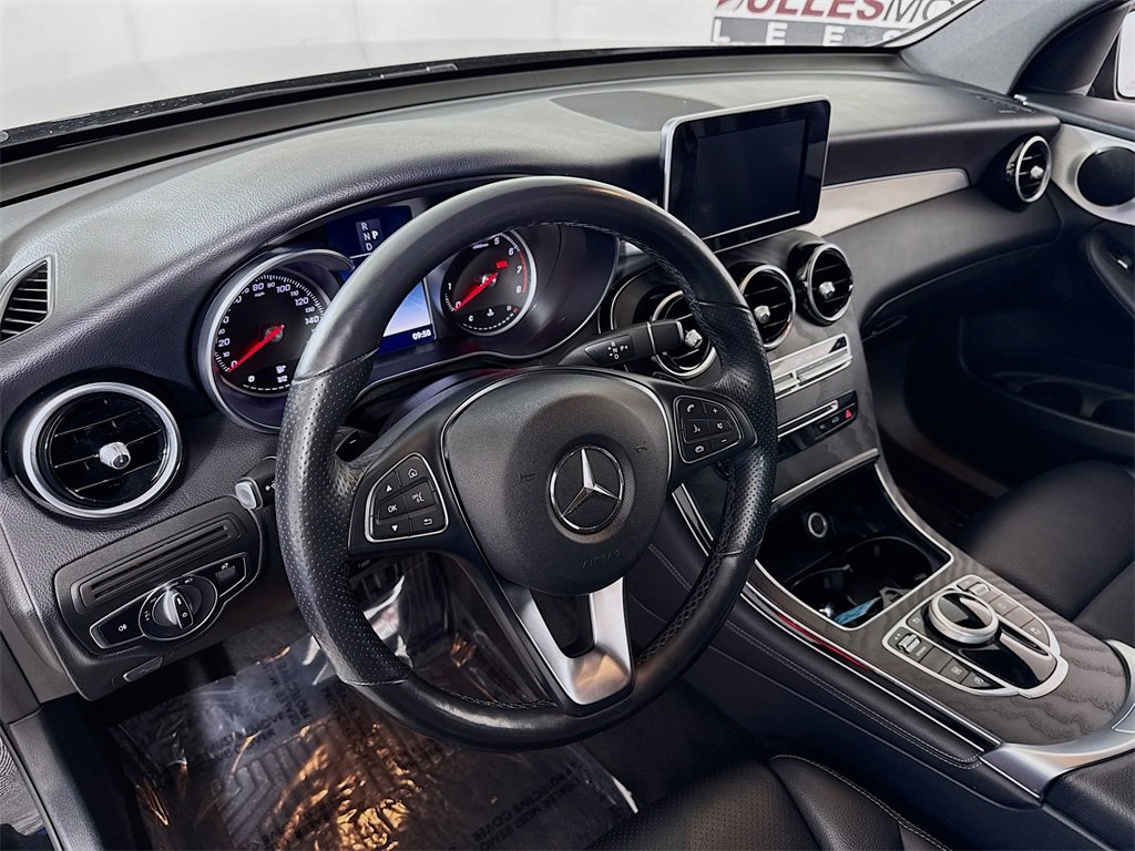 Used 2019 Mercedes-Benz GLC 300 GLC 300 image 9