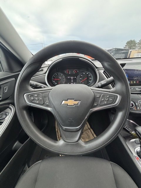 Used 2023 Chevrolet Malibu LT image 25