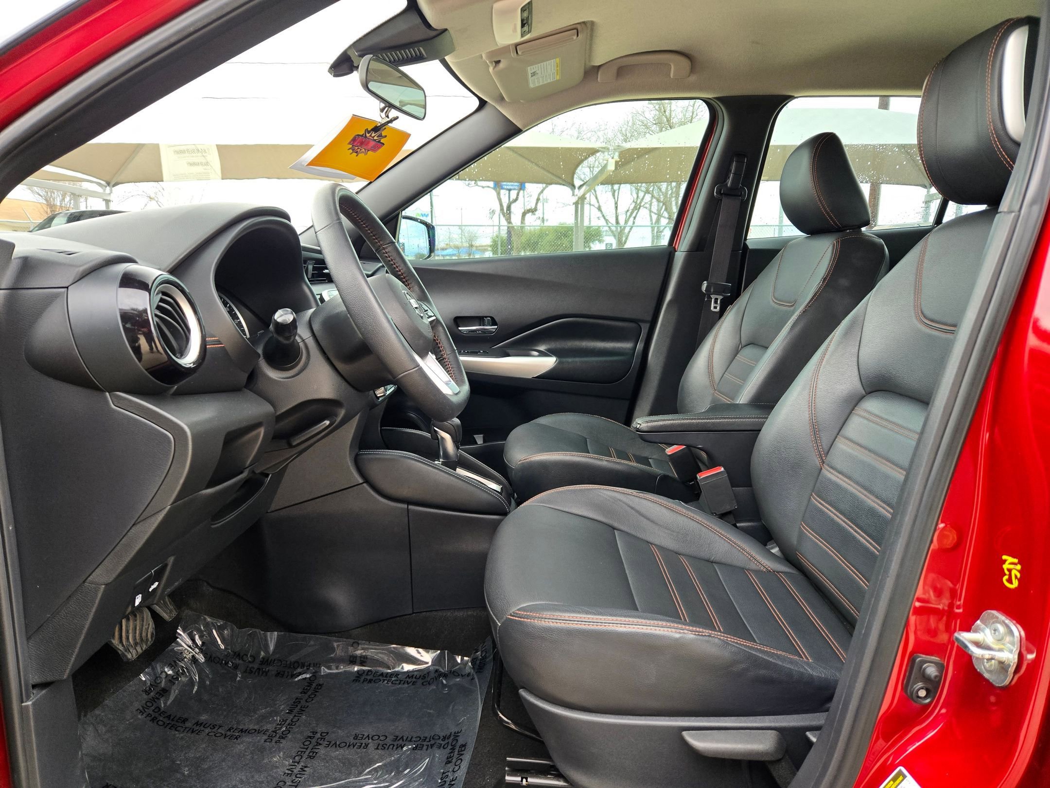 Used 2020 Nissan Kicks SR w/ SR Premium Package image 9