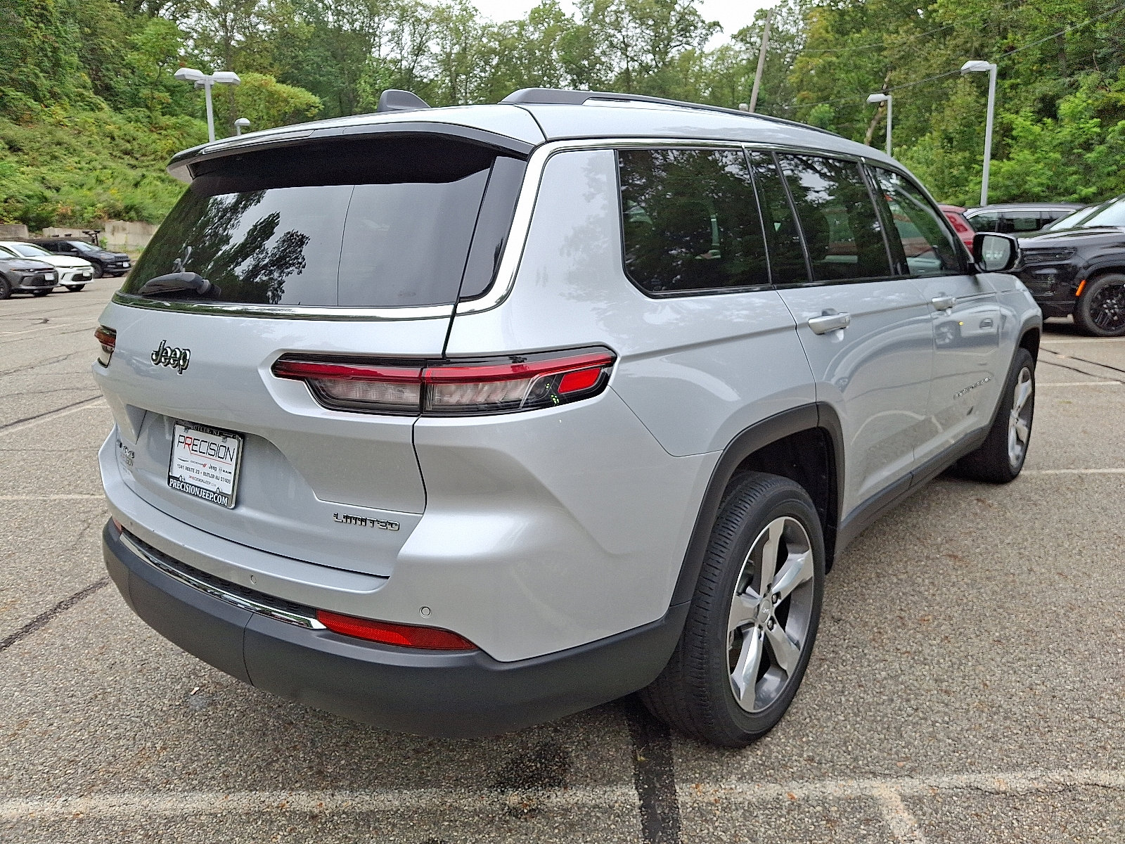 Certified 2021 Jeep Grand Cherokee L Limited w/ Trailer Tow Group (B) image 7