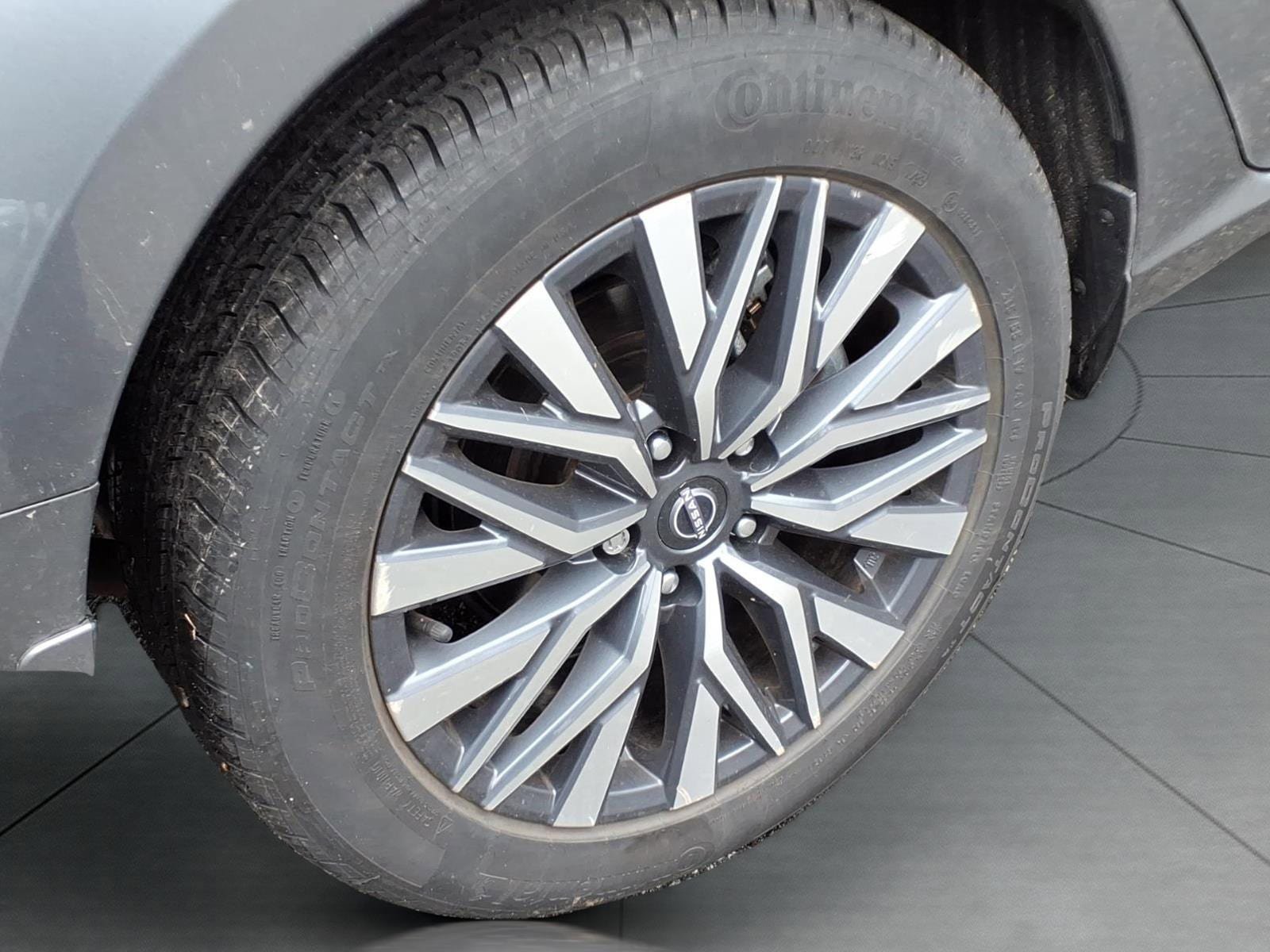 Used 2023 Nissan Altima 2.5 SV AWD/4WD image 6