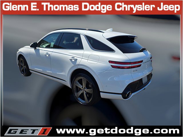 Used 2025 Genesis GV70 3.5T Sport w/ Sport Prestige Package image 9