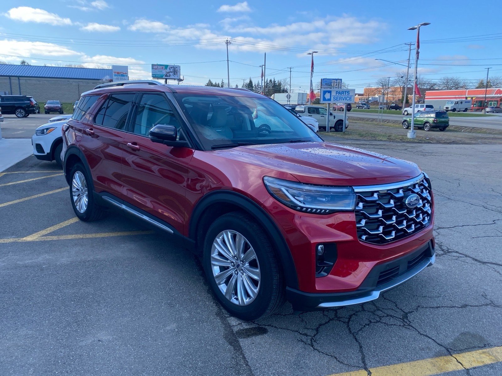 Used 2025 Ford Explorer Platinum w/ LUX Leather Package image 7