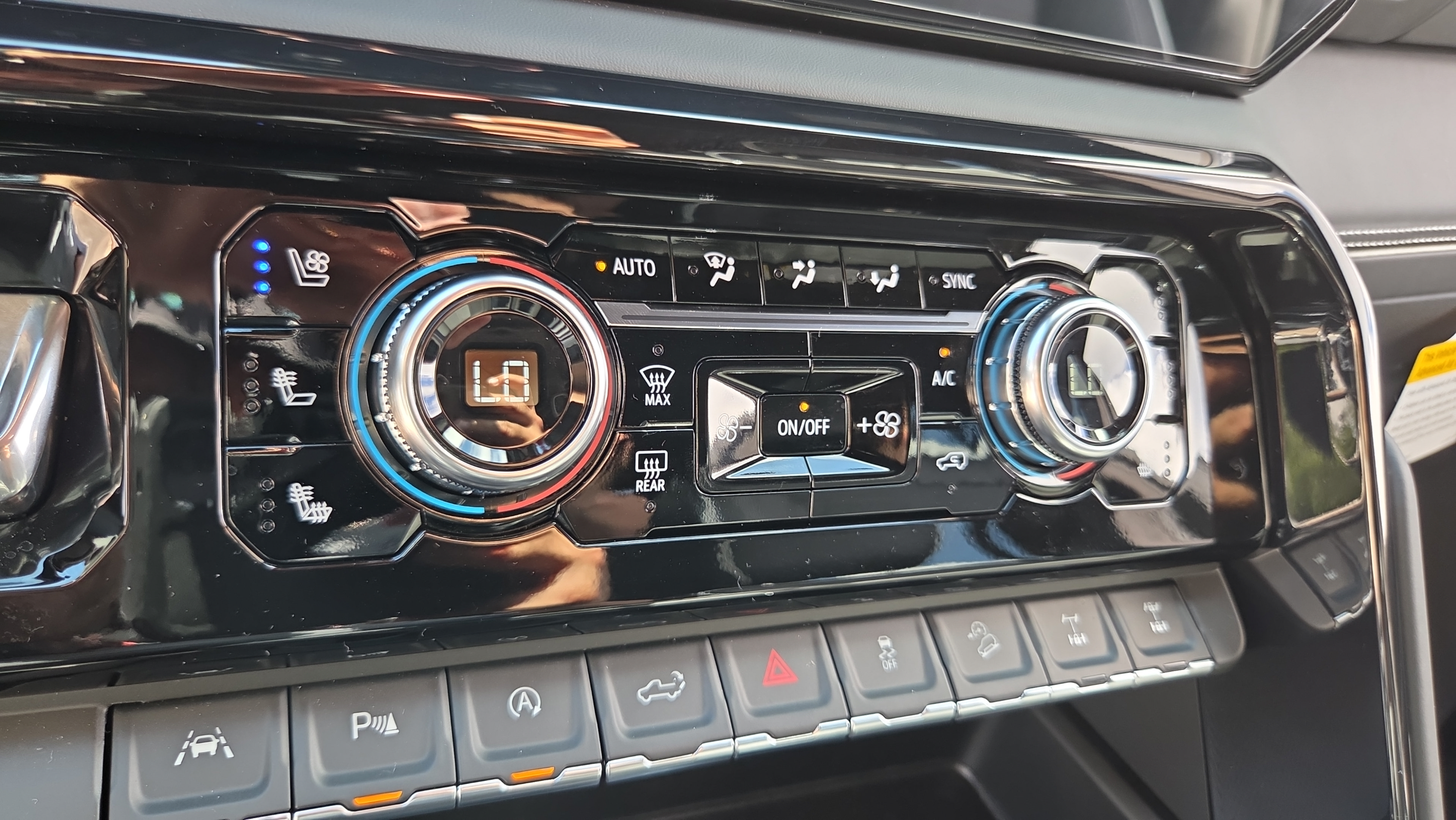 New 2026 GMC Sierra 1500 AT4X AWD/4WD image 21