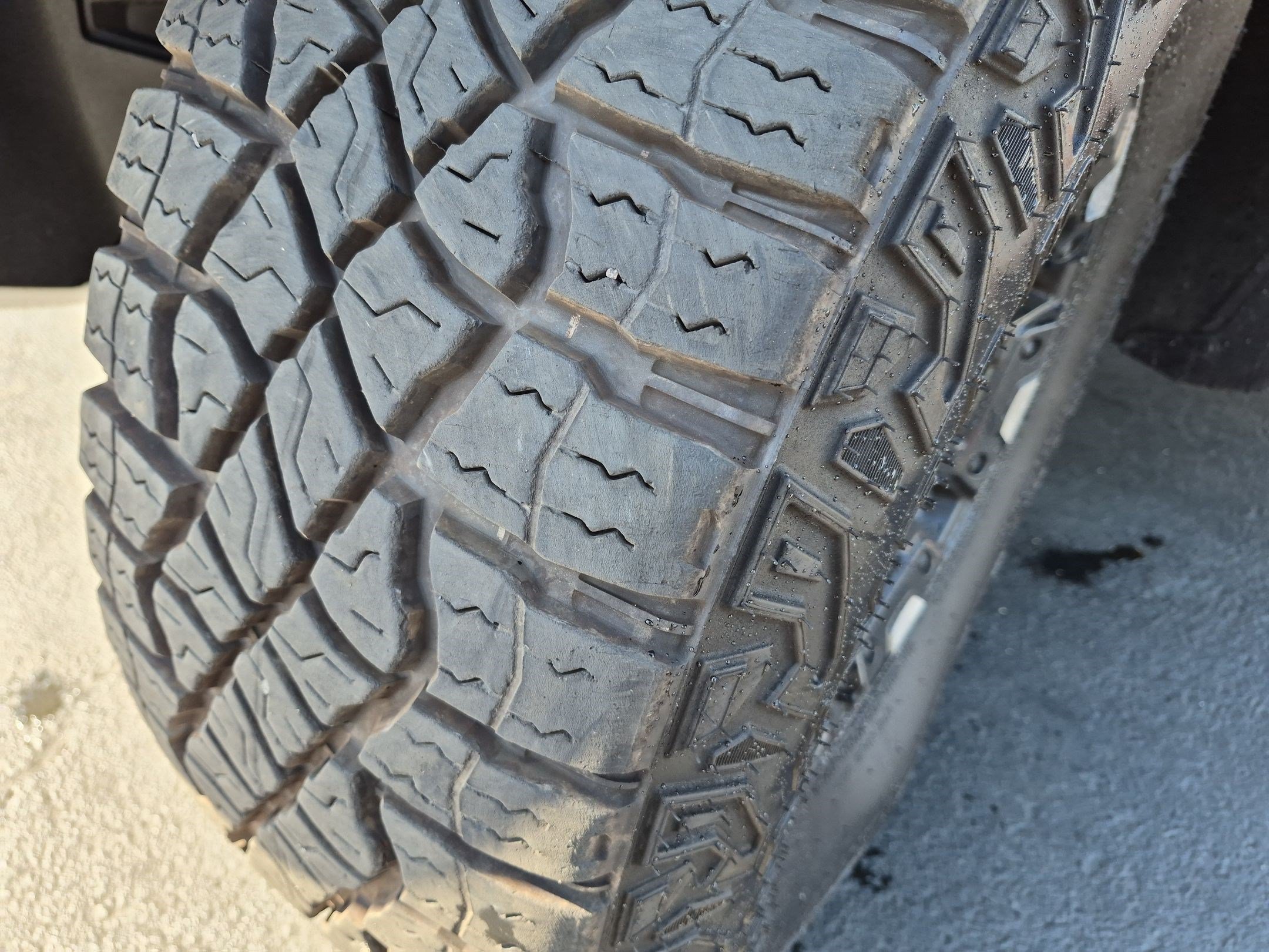 Used 2024 GMC Hummer EV 3X w/ Extreme Off-Road Package AWD/4WD image 12