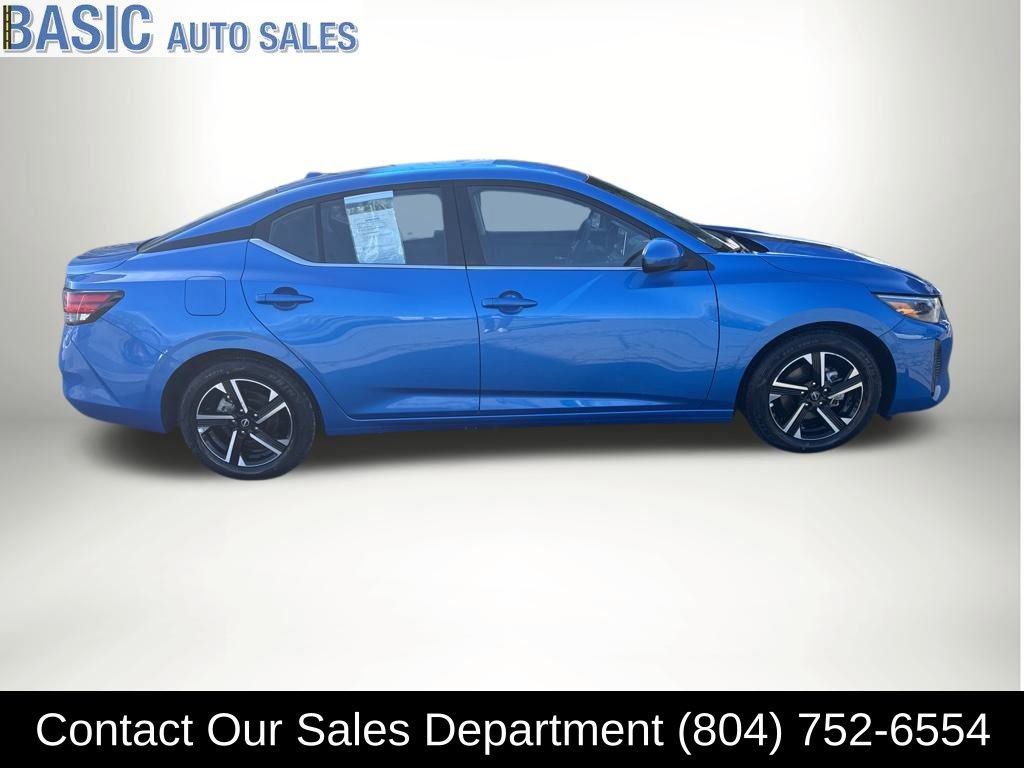 Used 2025 Nissan Sentra SV image 6