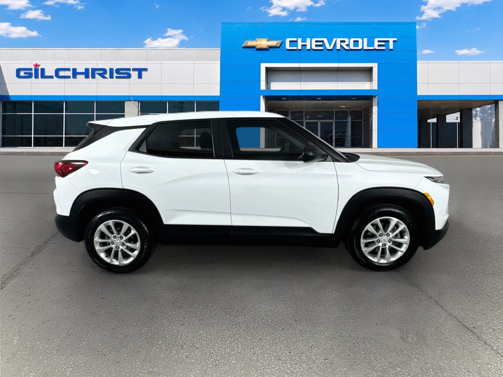 Used 2024 Chevrolet TrailBlazer LS w/ LS Confidence Package FWD image 9