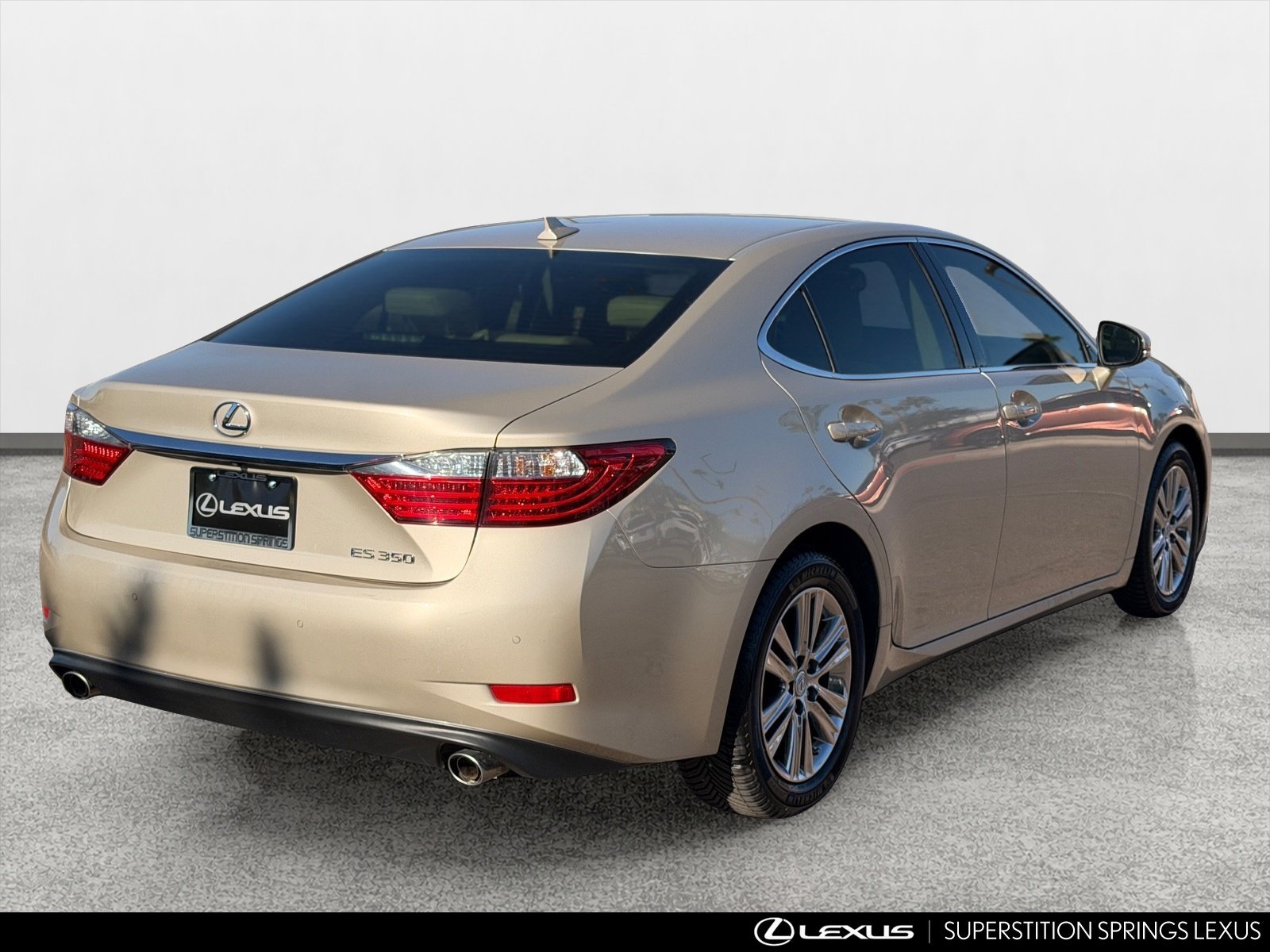 Used 2014 Lexus ES 350 w/ Premium Package FWD image 4