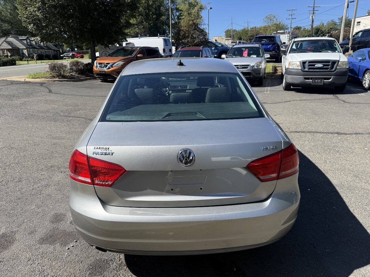 Used 2014 Volkswagen Passat 1.8T SE FWD image 7