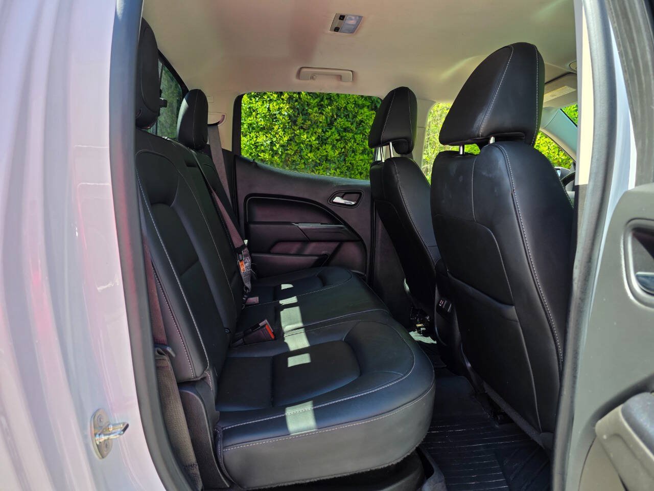 Used 2021 Chevrolet Colorado LT w/ LT Convenience Package AWD/4WD image 30