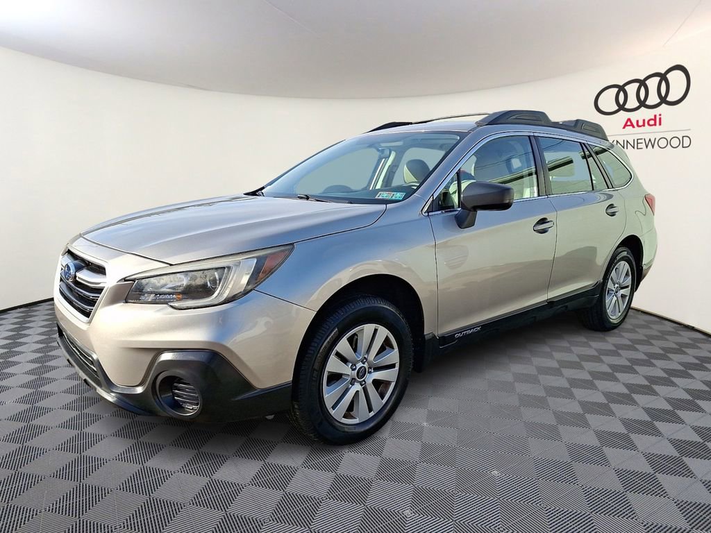 Used 2018 Subaru Outback 2.5i image 3