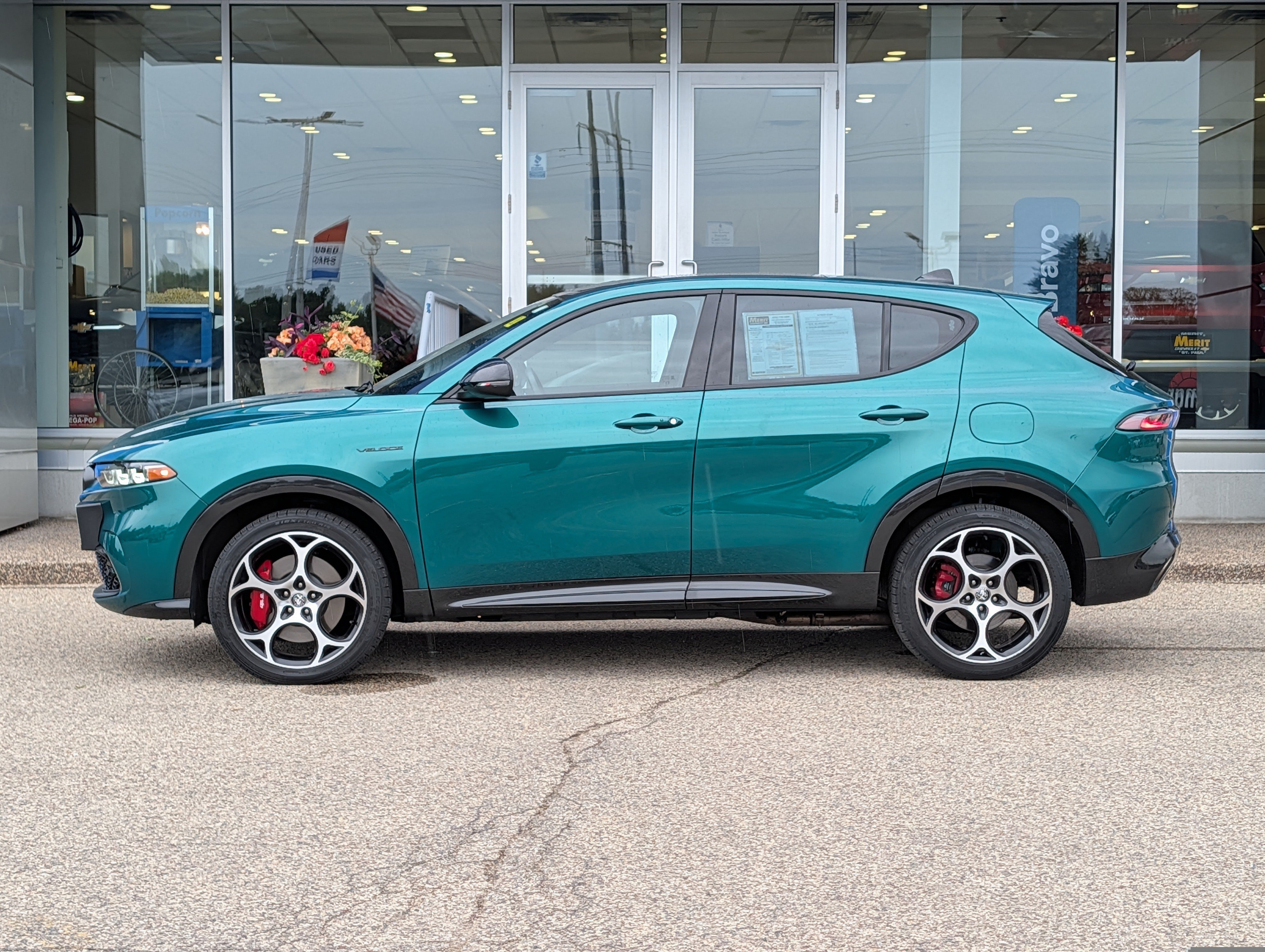 Used 2024 Alfa Romeo Tonale Veloce AWD/4WD image 5