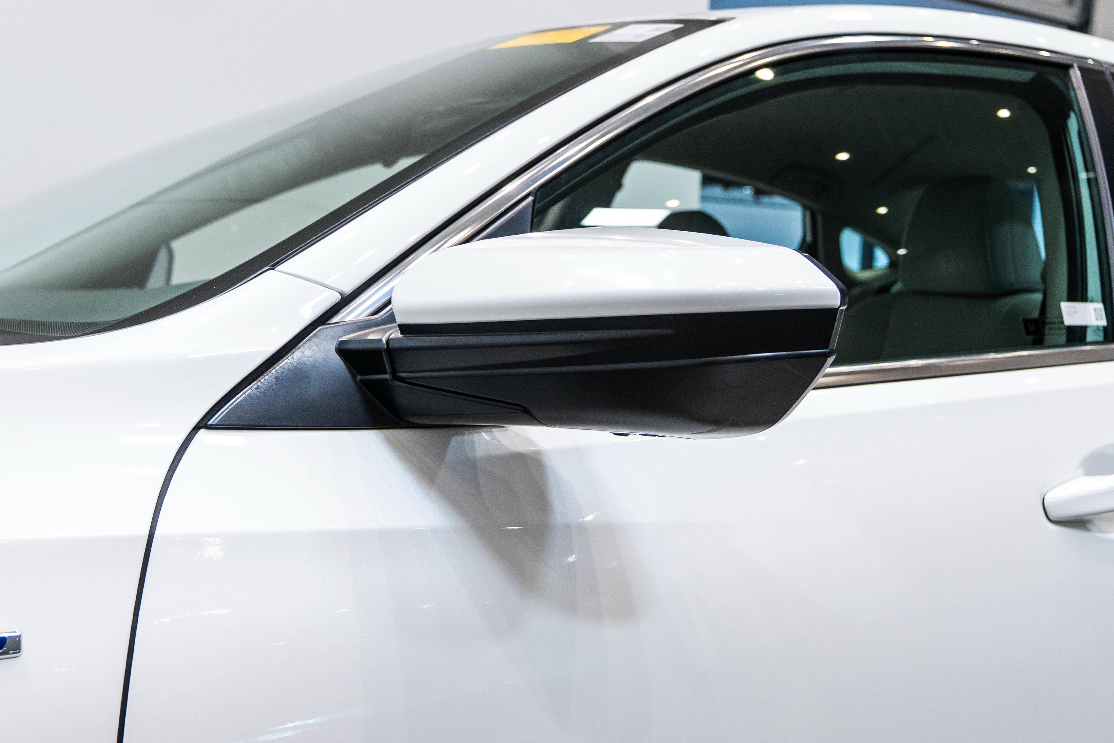 Used 2019 Honda Insight EX image 12