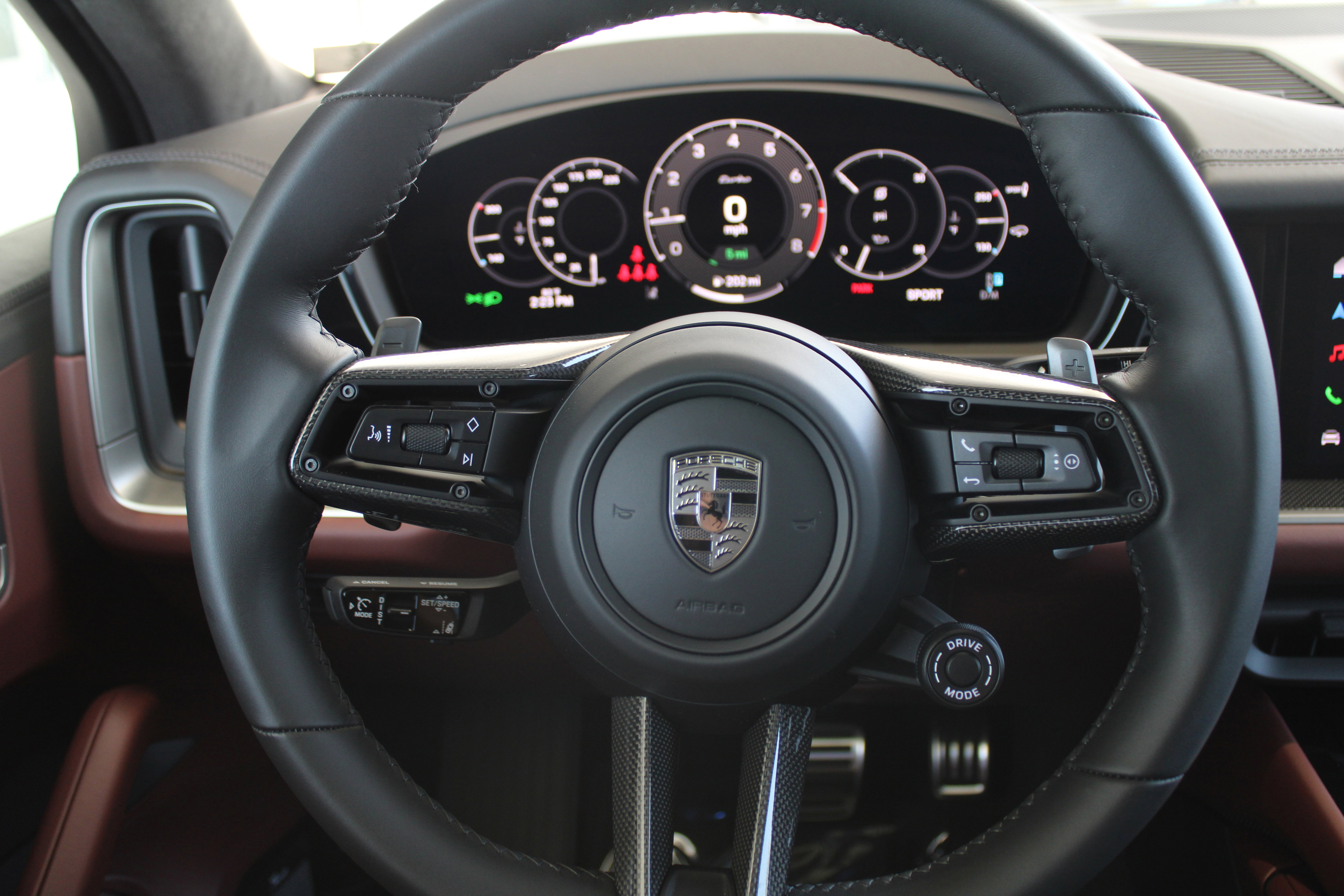New 2025 Porsche Cayenne Turbo image 22