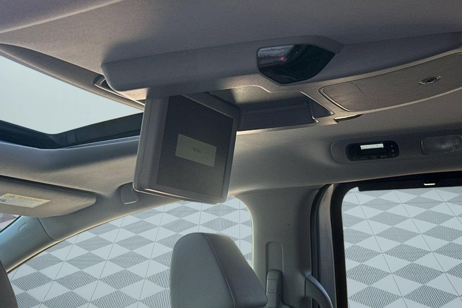 Used 2018 Honda Odyssey Elite image 22