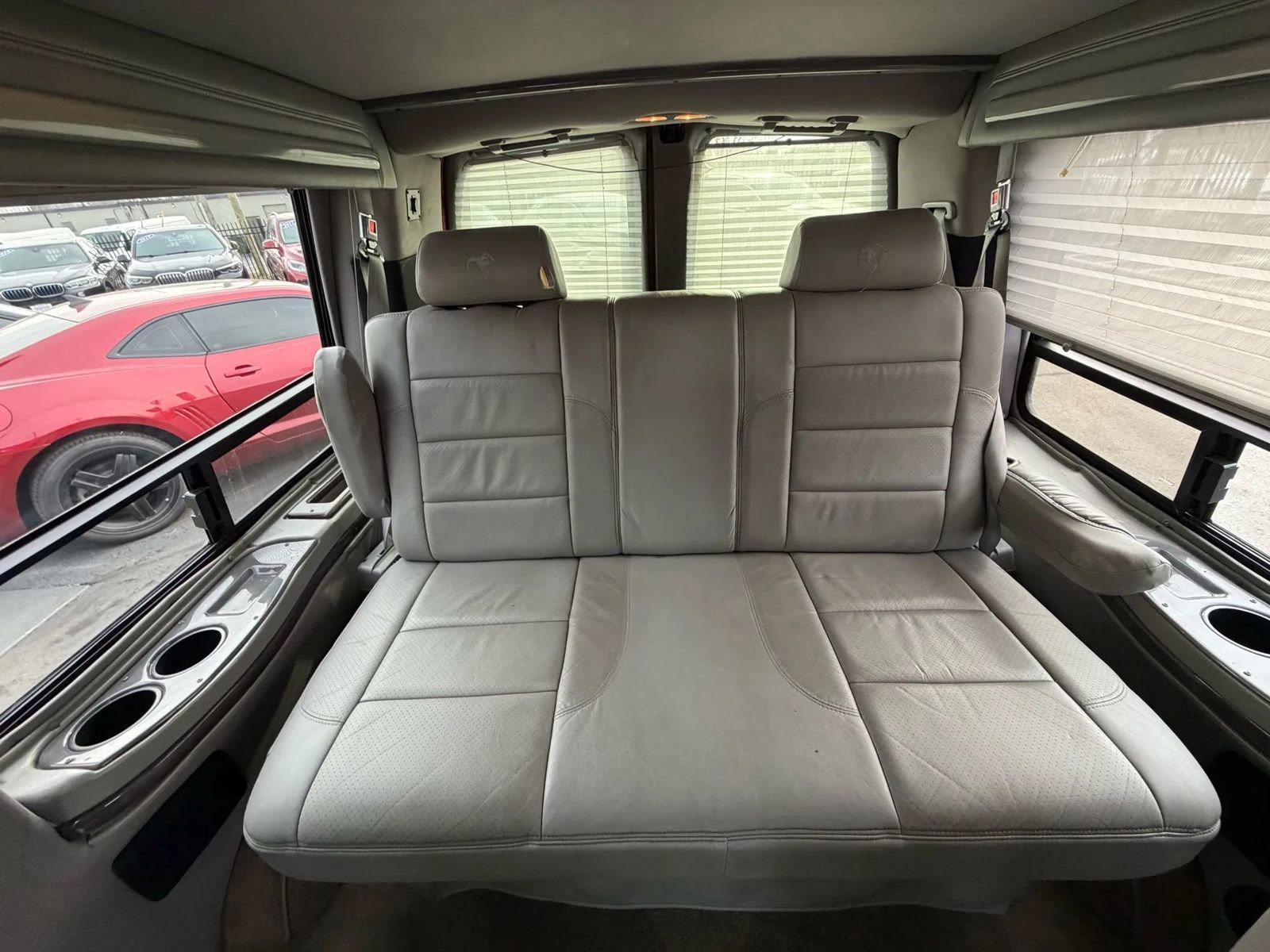 Used 2010 Chevrolet Express 1500 w/ Power Package image 38