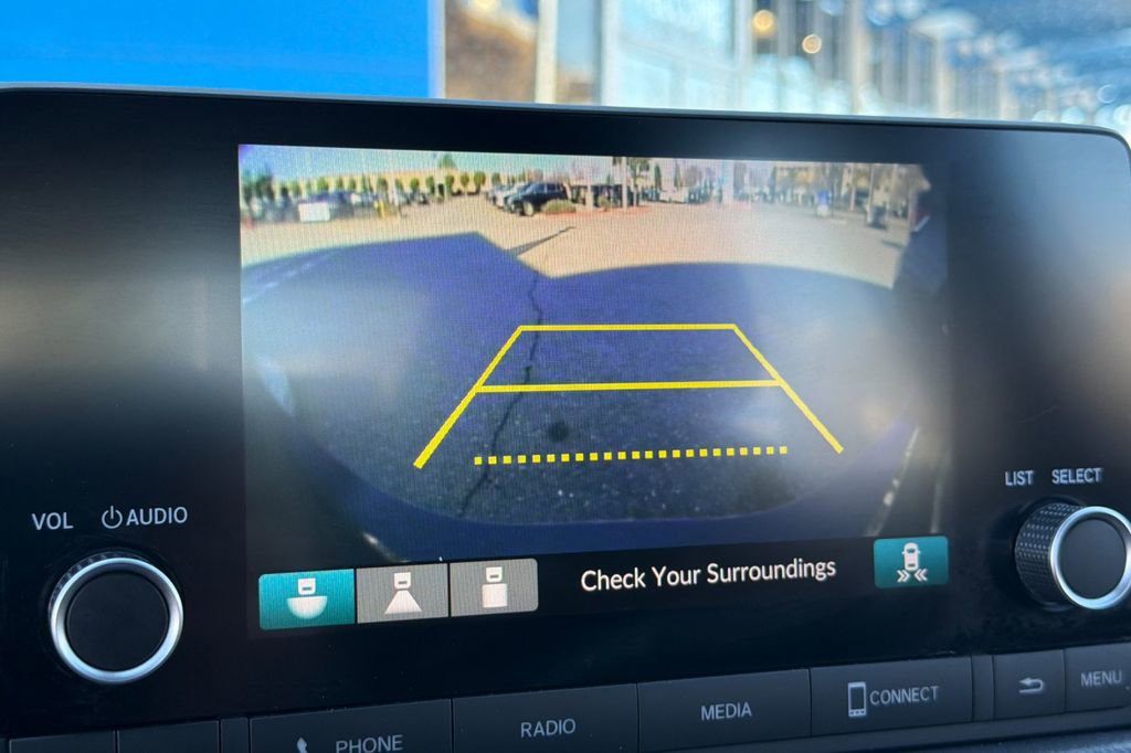 Certified 2025 Honda Civic Sport image 18