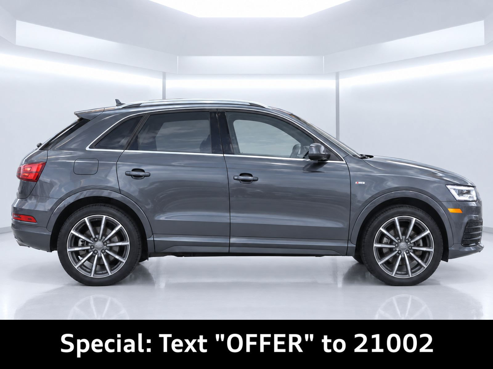 Used 2018 Audi Q3 2.0T Premium Plus w/ Premium Plus Package AWD/4WD image 8