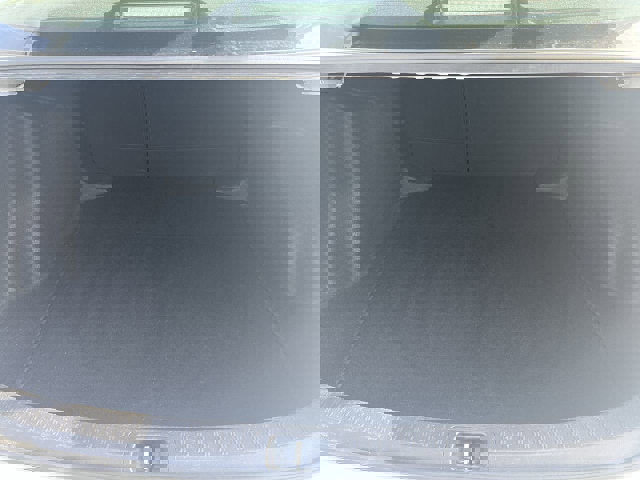 Used 2024 Toyota Corolla LE image 33