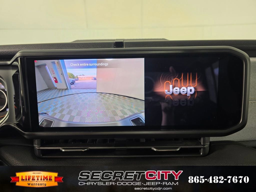 New 2025 Jeep Gladiator Sport image 22