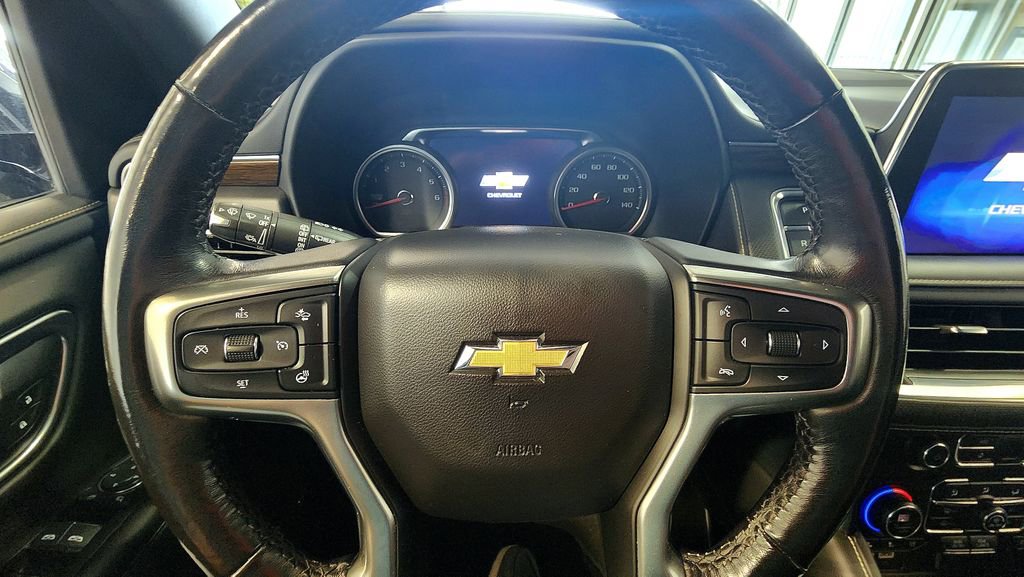 Used 2021 Chevrolet Tahoe Premier AWD/4WD image 17