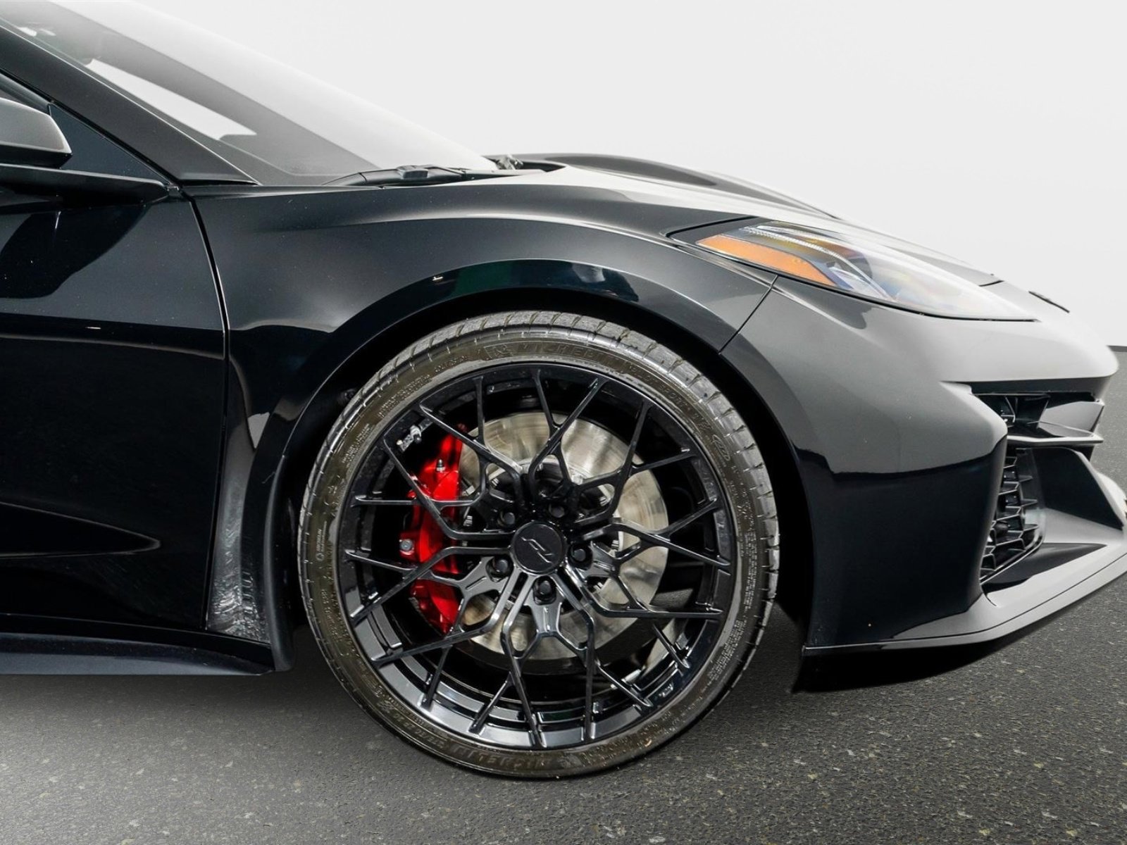 Used 2024 Chevrolet Corvette Z06 w/ Battery Protection Package image 6