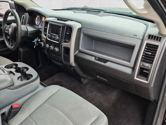 Used 2017 RAM 1500 Express w/ Express Value Package AWD/4WD image 28