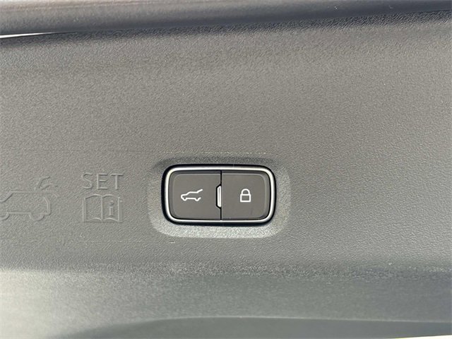 New 2025 Lincoln Navigator L Reserve image 13