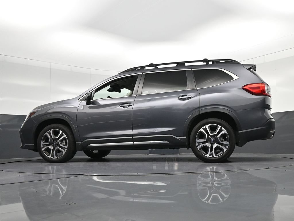 Used 2023 Subaru Ascent Limited AWD/4WD image 36