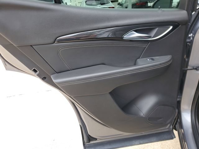 Used 2022 Buick Envision Essence w/ Sport Touring Package FWD image 14