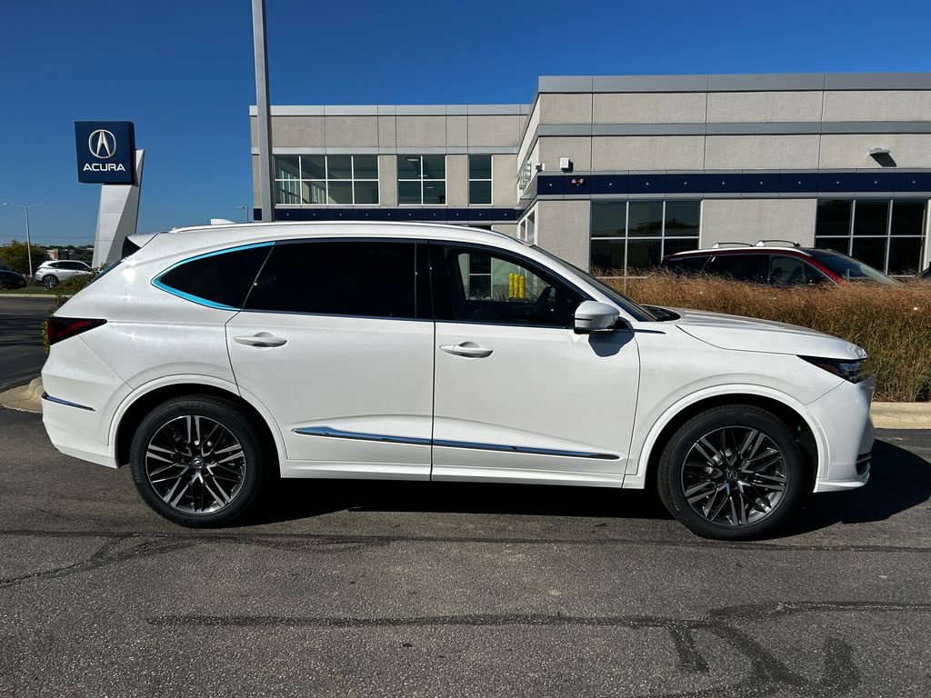 New 2026 Acura MDX w/ Advance Package image 3