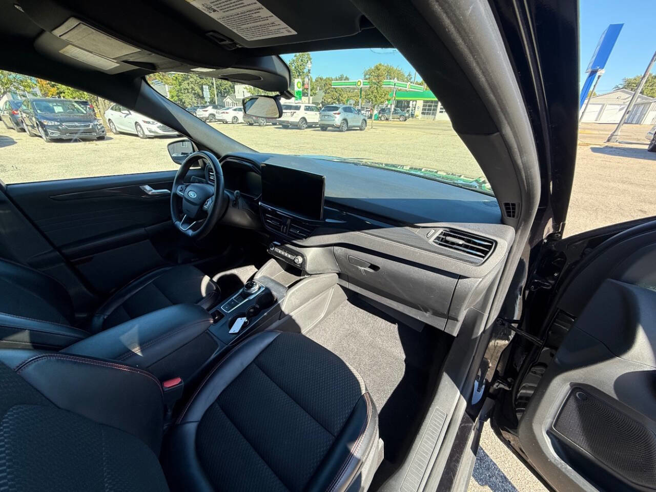 Used 2023 Ford Escape ST-Line w/ Tech Pack #1 image 28