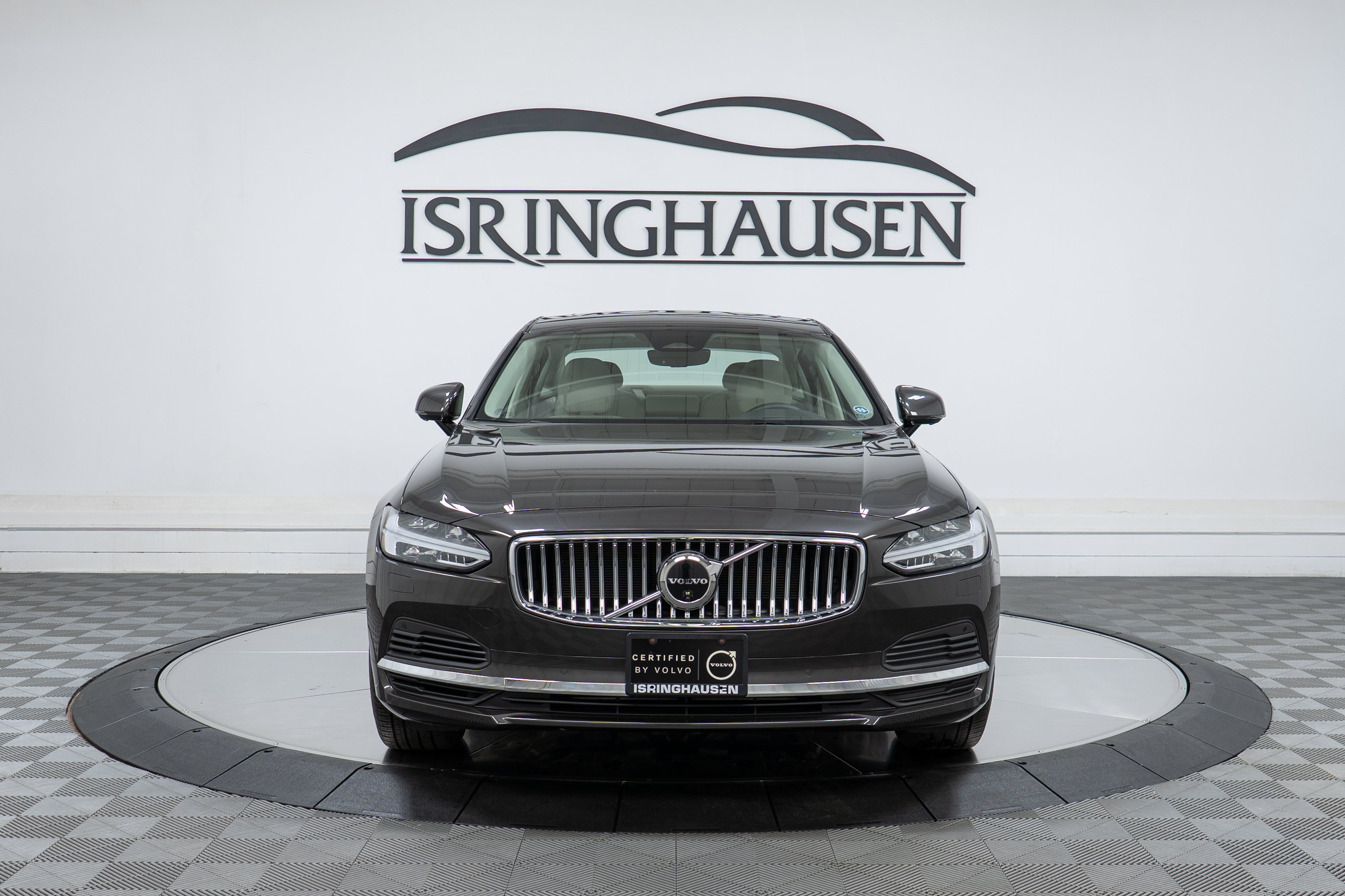 Certified 2025 Volvo S90 T8 Ultra AWD/4WD image 2