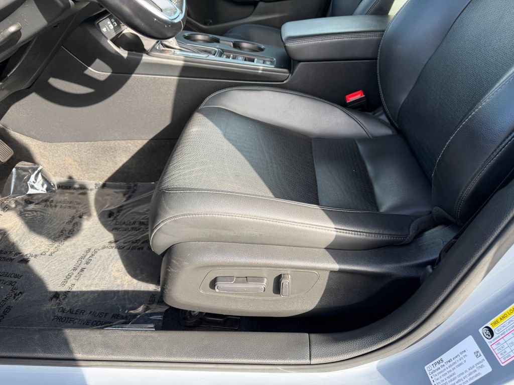 Used 2022 Honda Civic Touring image 15