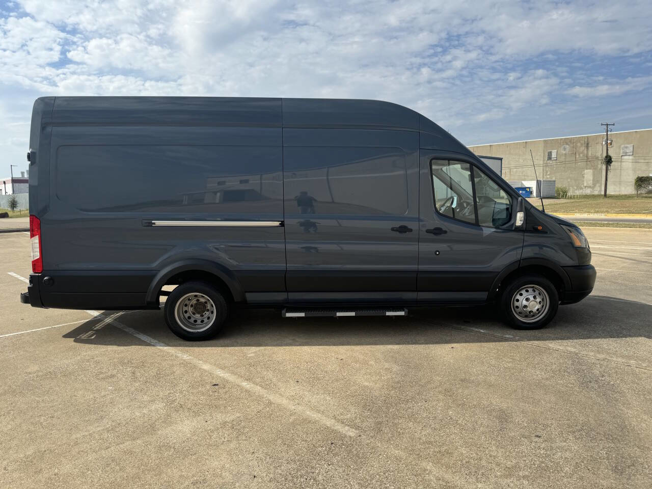 Used 2019 Ford Transit 350 148 High Roof Extended DRW image 5