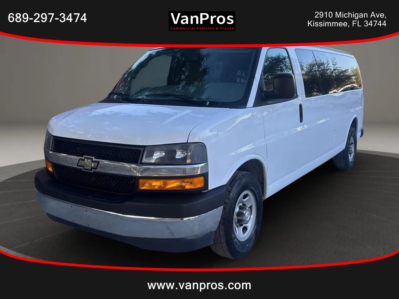 Used 2018 Chevrolet Express 3500 LT w/ LT Preferred Equipment Group RWD image 1