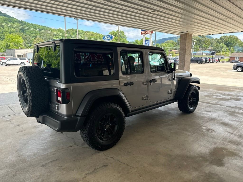 Used 2018 Jeep Wrangler Unlimited Sport AWD/4WD image 4