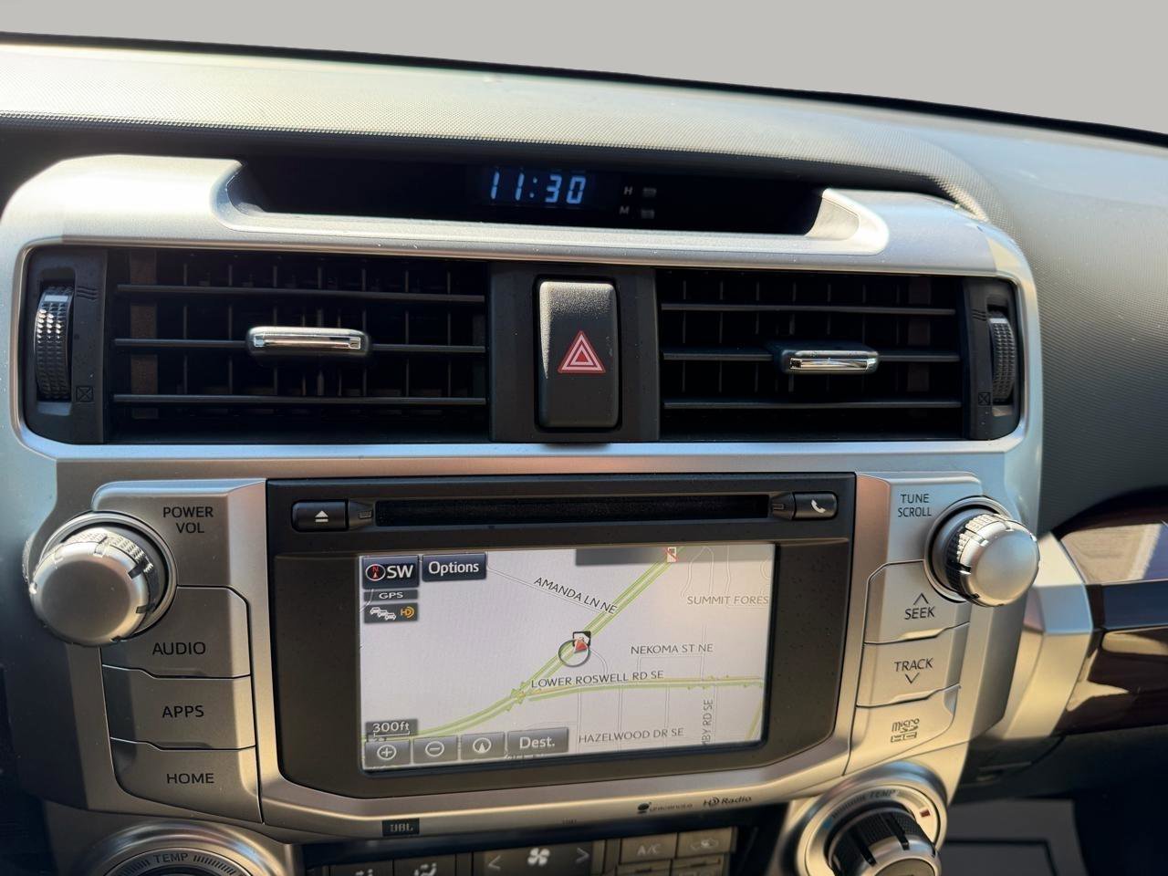 Used 2015 Toyota 4Runner Limited image 50