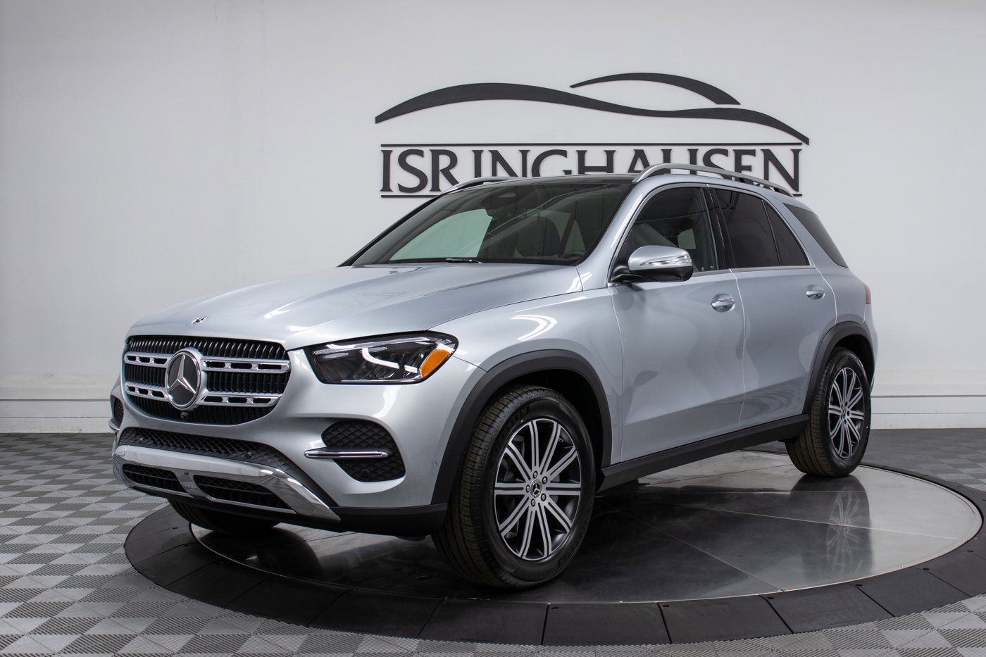 Used 2025 Mercedes-Benz GLE 350 4MATIC image 1